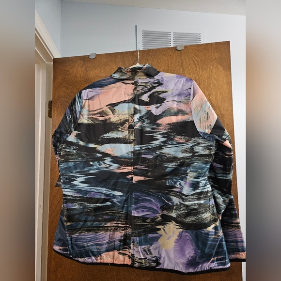 Colorful  Jacket From.Torrid NWT - Picture 2 of 7